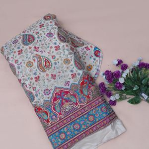 Kurti Anarkali pour filles en tissu crêpe ethnique indien léger, blanc opulent, à motif cachemire paon Daman, 54 pouces, avec broderie de sequins - Product Image 3
