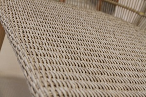 Sillón de Exterior con Estructura de Aluminio y Madera de Teca Sólida, Tejido de Ratán Sintético, Incluye Cojín y 1 Almohada - Product Image 4