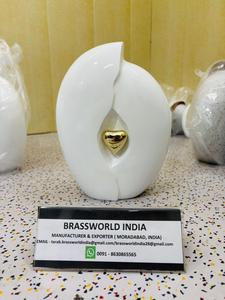 Urna Funeraria de Metal Blanco Personalizable de Brassworld India, Artículos Funerarios - Product Image 3