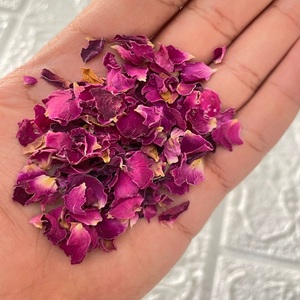 Pétales de roses rouges naturelles séchées King Roses pour pot-pourri, décorations de table pour mariages, artisanat de bougies, cadeaux pour occasions spéciales - Product Image 5
