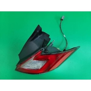 Conjunto de Luz Trasera Derecha para Taurus VI 2009-2012, Usado, OEM AG1313B504B, Certificado por OE, 220x400x620mm, Ajuste Universal - Product Image 3