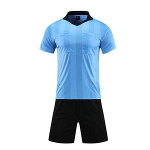 Maillot de football vert pour homme à col en V avec poches et short noir, anti-humidité, coupe classique, toutes saisons, vêtements de sport pour adulte - Product Image 3