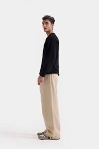 เสื้อสเวตเชิ้ตคอกลมผู้ชาย – ผ้าฝ้ายผสมเนื้อนุ่ม สวมใส่สบายๆ - Product Image 3