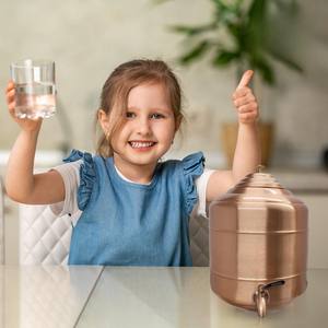 ถังเก็บน้ำทองแดงแท้ 100% พร้อมก๊อกน้ำสแตนเลสและฝาปิด ขนาด 12 ลิตร - Product Image 2