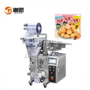 50 500g Chips Biscuit Snacks Chaîne Seau Machine D'emballage Rempli Bouffées Riz Pommes De Terre Chips Machine D'emballage - Product Image 1