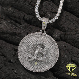 Großhandel Laborgezüchteter Diamant B Initial-Anhänger mit Iced-Out Rundem Mehrschichtigem Funkelndem Detail, Personalisierte Buchstaben-Halskette - Product Image 1