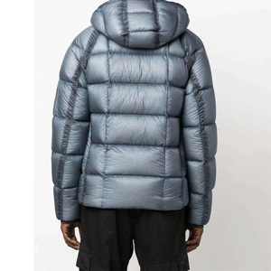 Nuevas chaquetas acolchadas para hombre, diseño moderno y elegante, material suave, chaquetas para hombre de alta demanda, ropa informal, chaqueta acolchada para hombre - Product Image 4