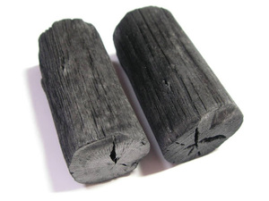 Charbon de bois blanc Binchotan du Vietnam 8000 à 9000 Kcal, longue durée de combustion, faible teneur en cendres, bâtonnets pour barbecue, fournisseur OEM - Product Image 2