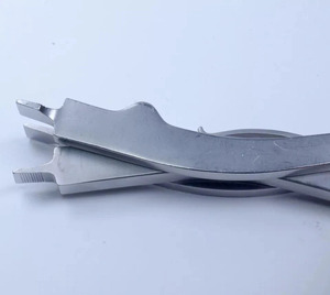 Épandeur chirurgical en acier inoxydable de 8¾ po, qualité supérieure A+ par Enved Enterprises - Product Image 3