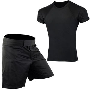 Ensemble d'entraînement MMA deux pièces pour homme, haut de gamme en polyester extensible avec short pour BJJ, Muay Thai, boxe, fitness NOVERA - Product Image 2