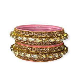 Juego de Brazaletes Acrílicos Rojos Transparentes de Alta Calidad con Borde de Perlas y Baño de Oro, Modernos para Bodas y Fiestas, Precio al por Mayor - Product Image 2