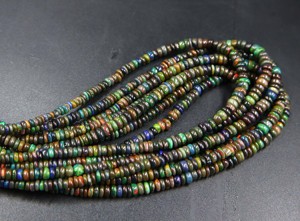 Perles d'opale éthiopienne noire naturelle multi-éclats, opale de forme ronde lisse, environ. 8MM à 5MM, longueur de 16 pouces - Product Image 4