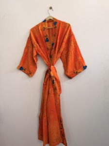 Kimono indio hecho a mano con bordado de seda, elegante vestido de dormir para mujer - Product Image 4