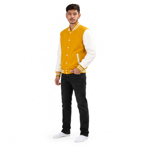 Chaqueta Varsity para Hombre en Color Amarillo con Bloques de Color, Mangas Blancas, Cuello Alto, Cierre de Botones, Estilo Deportivo Casual - Product Image 1