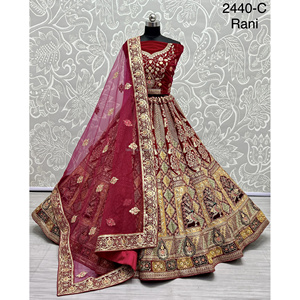 Collections de velours de vêtements de mariée indiens pour la mariée avec le travail de Zarkhan par Fabzone - Product Image 6