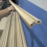 Dewoo 5,6 M nuevo estilo Puerta de PVC de alta calidad moldeado decorativo moderno impermeable embalaje personalizado fabricante de Vietnam - Product Image 2