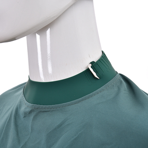 Capa de Barbero de Poliéster Impermeable de Alta Calidad, Diseñada y Fabricada por Haidresser para Peluquería - Product Image 3