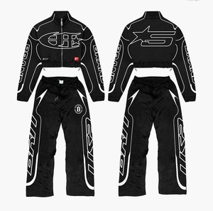 TAHAD 2026 Custom Logo Women's Two Piece Tracksuit Set Clothing Tracksuit Slim Fit Cropped Cotton <b>Zipper</b> <b>Jacket</b> and Pants Set - Product Image 4