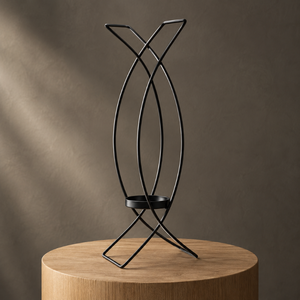 Portavelas Escultural con Diseño Artístico de Aro Abierto, Marco Metálico Estable, Centro de Mesa Moderno, Detalles Elegantes |   Decorativo - Product Image 2