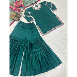 Conjunto de traje de fiesta de diseñador para mujer con trabajo de bordado pesado - Product Image 3