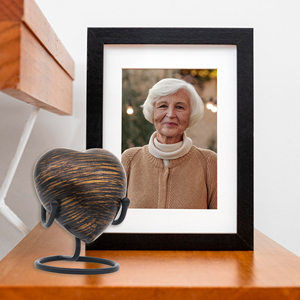 Heart Shaped Aluminum Modern Luxury Eco-Friendly Keepsake Cremation Urn 60ml At wholesales Supply - Product Image 6