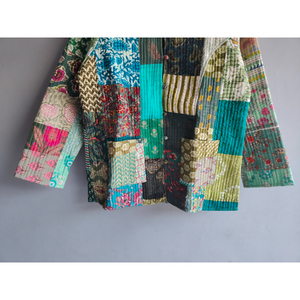 Veste Kantha réversible vintage, faite à la main, en coton, patchwork, broderie à carreaux, boutons sur le devant, vêtement d'hiver, cadeau pour elle - Product Image 5