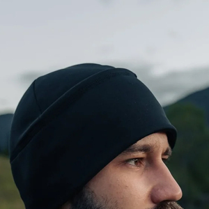 Bonnet unisexe personnalisé en acrylique chaud pour l'hiver, couleur unie, tricoté, avec logo brodé sur mesure, pour usage quotidien - Product Image 5