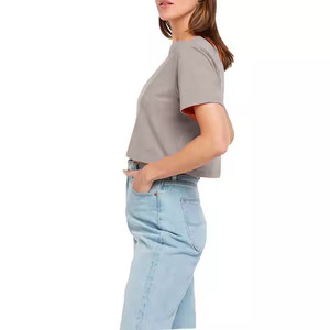 Vêtements de fitness ajustés pour femmes, à manches courtes, couleur unie, personnalisables, pour le travail et les activités intenses, col rond, en microfibre - Product Image 4