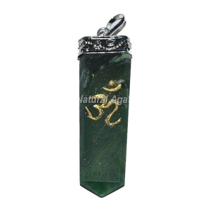 Meilleurs pendentifs en aventurine verte tendance et à la mode en ligne - Product Image 1