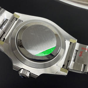 Reloj mecánico deportivo de buceo FC Factory 904L con correa de acero inoxidable, cristal de zafiro, automático, 41 mm, resistente al agua, modelo Green Ghost. - Product Image 6