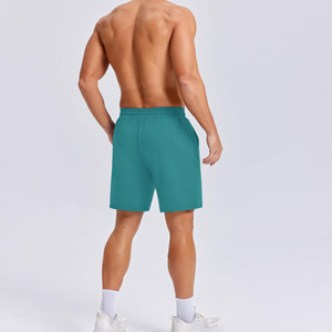 Pantalones cortos deportivos ligeros para hombre, con cintura ajustable con cordón, material transpirable y secado rápido, ideales para entrenamiento. - Product Image 6