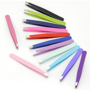 Pince à épiler pour femmes et hommes, experte en façonnage des sourcils, pour l'épilation du visage, des poils incarnés et des éclats, à pointe fine, durable et légère - Product Image 1