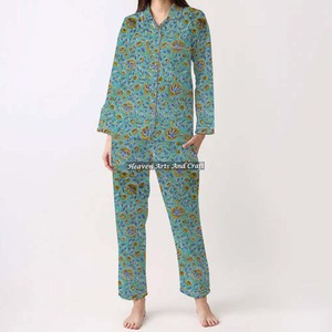 Pijama estampado de bloque de mano de algodón indio de nuevo diseñador Primavera/Verano Floral/personaje/letra/patrón/vacaciones/patrón de árbol de coco - Product Image 3
