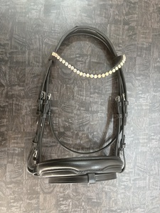 Brida de cuero para caballo con frenteal de diamantes verdes y correa de nariz con cremallera, 50x20x40cm, bolsa de polietileno con cremallera FHS BRA003 - Product Image 5