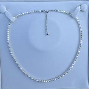 Collier de perles d'eau douce naturelles avec des perles Auri presque parfaitement rondes et sans défaut - Product Image 4