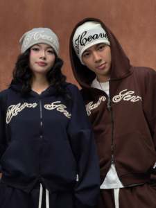 OEM ODM Veste pull à capuche unisexe 100% coton, coupe ample, longue, personnalisable, zippée, fabricant vietnamien de vêtements - Product Image 2