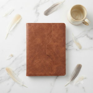 Cuaderno Ejecutivo Premium Aurelux de Cuero Gris, con Estuche, Ranura para Bolígrafo, Costuras Detalladas, para Escritura Diaria en la Oficina - Product Image 6
