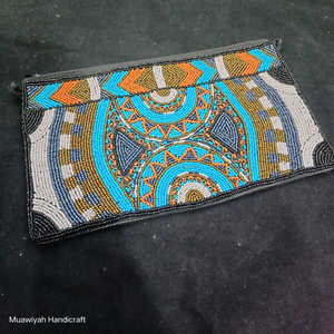 Best quality Embroidery Hand Bag Stylish <b>Seed</b> Beads stylish women purse Woman Shoulder Hanging <b>Wedding</b> <b>Favor</b> Party Clutches Bag - Product Image 2