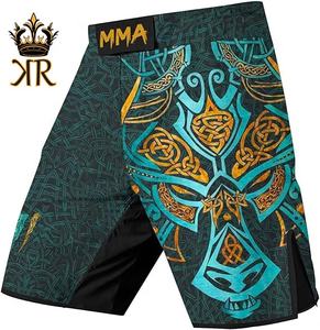 Shorts de MMA sur mesure de qualité supérieure pour hommes, vêtements de combat, vêtements de sport de marque personnalisée, vêtements de MMA DHL, équipement de MMA 10 pièces - Product Image 1