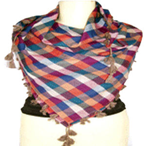 Venta al por mayor Colección Verano 2026: Pañuelo de pashmina a cuadros de diseñador de gran venta para mujer, bufanda de lujo con borlas y patrón a cuadros para hombre - Product Image 4