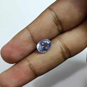 พลอยไพลินสีน้ำเงินธรรมชาติทรงรี 4.09 กะรัต จากศรีลังกา สำหรับทำเครื่องประดับและแหวน รหัสสินค้า BOSN-08 - Product Image 1