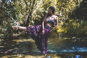 Falda Maxi Boho de Algodón, Falda Asimétrica Estilo Bohemio para Festival, Falda Fluida de Cintura Alta, Regalo para Ella a Precio de Mayoreo - Product Image 3