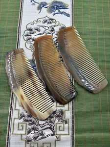 Peigne artisanal écologique en corne de buffle, forme feuille, à dents fines sculptées, peigne à extrémités en corne animale, anti-statique, idéal pour les cadeaux - Product Image 2