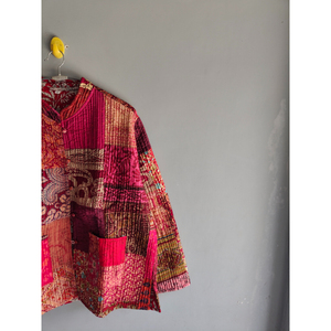 Chaqueta de dormir acolchada con patchwork para mujer, reversible, estilo Kantha, con botones al frente, top corto de primavera, regalo para ella. - Product Image 5