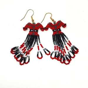 Joyería Étnica Clásica Hecha a Mano, Adorno de Cristal con Cuentas de Semillas en Forma de Mariposa, Bordado con Cuentas de Algodón, Ligero y Moderno - Product Image 1