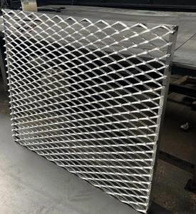 Expanded <b>Mesh</b> Grating With Bending Processing Low Carbon Iron Wire Material Diamond Pattern Surface - Product Image 6