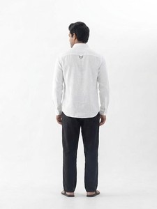 เสื้อเชิ้ตผู้ชาย Enovate สีขาว ผ้าฝ้าย แขนยาว ปกคอพับ สีพื้น ระบายอากาศได้ดี ผ้าป๊อปลิน 140 กรัม สไตล์ฤดูร้อน - Product Image 3