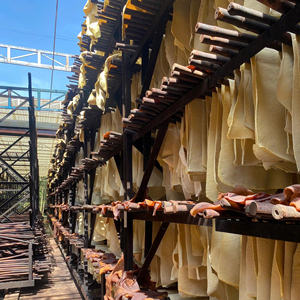 Lámina de Caucho Natural RSS3 de Alta Calidad, Mejor Precio, Fábrica en Vietnam, Caucho para Pisos, Neumáticos, Tubos de Caucho, Bandas Transportadoras - Product Image 2