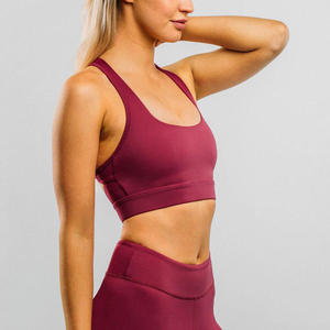 Sujetador deportivo sin costuras para mujer, color burdeos, con cuello redondo, tirantes halter, soporte medio, transpirable, estilo liso, ideal para yoga. - Product Image 4