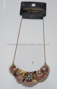 Collar de Resina Ecológico, Diseño Artesanal Moderno, Color Personalizable y Alta Calidad para Uso Diario - Product Image 2